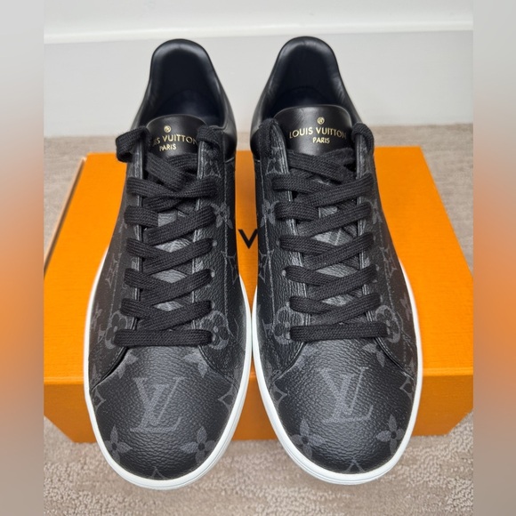 LOUIS VUITTON Men’s Monogram Black Sneaker (Luxembourg) NWT US 9 Box Incl - Picture 3 of 8